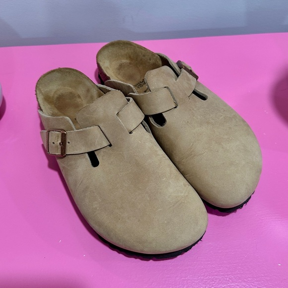 Boston Clog taupe ish shade tobacco color Regular Footbed Narrow Width Size 39 - Picture 2 of 9